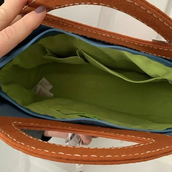 NWT embroidered  handbag - Picture 9 of 12